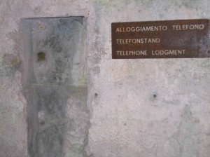 alloggiamento telefono 1